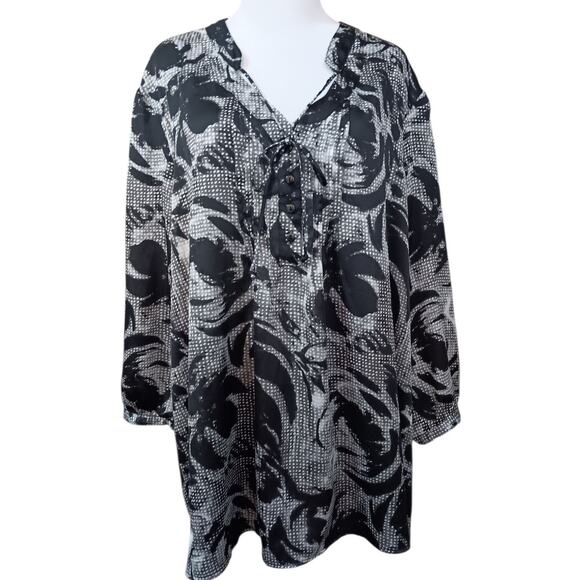 FASHION BUG‎ Plus 3X Blouse Tunic Top Flowy Black Abstract Floral Career Event - Picture 7 of 8